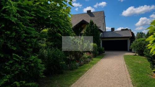 Dom z dużą działką pod lasem Mrozów, gm. Miękinia 150 m2 Dział