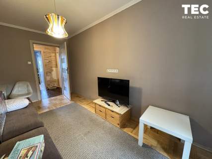 4 pokoje Balkon Oddzielna kuchnia