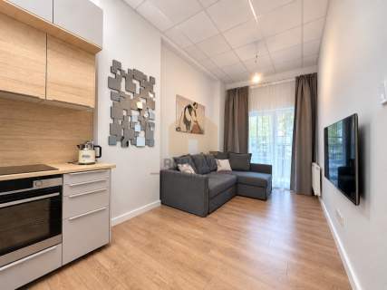 Apartament CENTRUM Legnicka 2019 r. IDELANY STAN