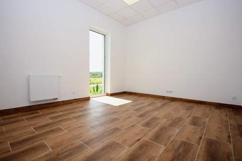 Nowoczesny, z klimantyzacją 175 m2 Dworzysko