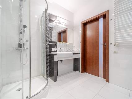 Bronowice Salwator Tower 13 piętro widok balkon
