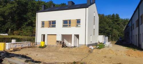 Szamocin, Las , Segment , 5 pok. , 140 m2, garaż .