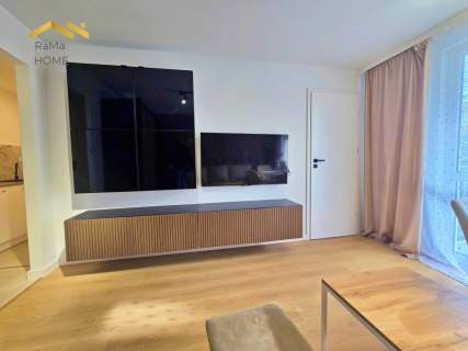 32 m salon sypialnia balkon Okólna