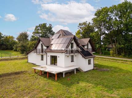 Nowy dom z działka 68 arów, Szczytniki