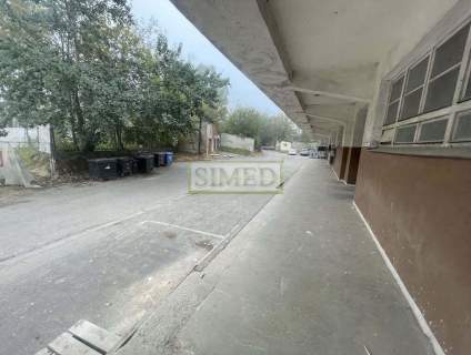 Parking,rampa,ochrona,dost24h Magazyn,suchy i ogrzewany,winda...