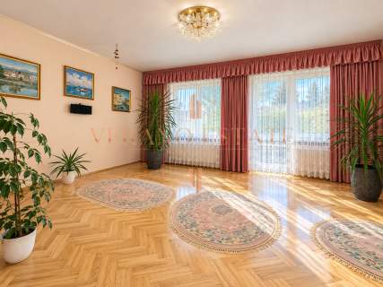 Przestronny dom 228m2 5 pokoi poddasza użytkowe