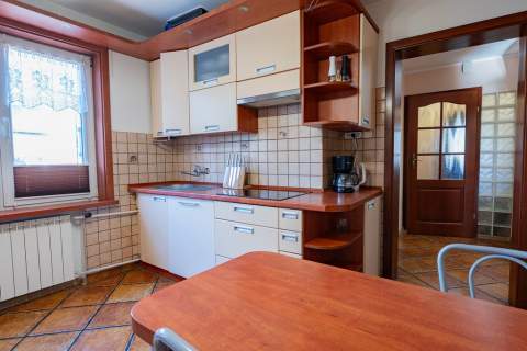 Dom z piwnicą, strychem i 2 garażami Szczytno