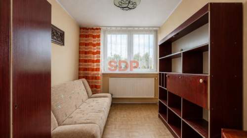 3 pokoje osobna kuchnia dwustronne blisko centrum balkon
